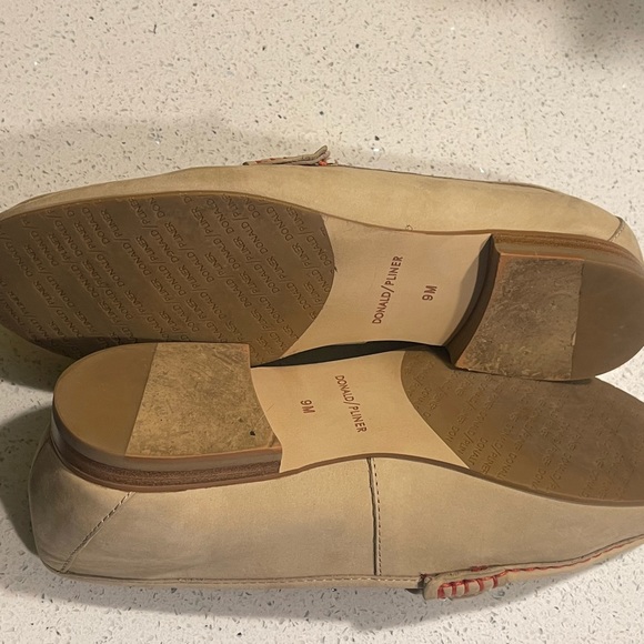 Donald J. Plainer Women Flats - Picture 6 of 7